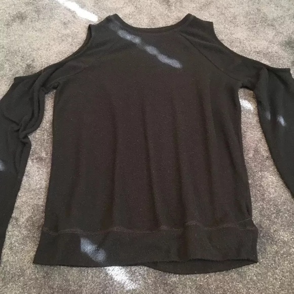 Sweaters - Picture 3 of 5